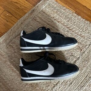 Nike Cortez